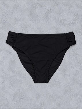 NWT - Vogueric Women's Low Rise Bikini Bottoms - Size Small